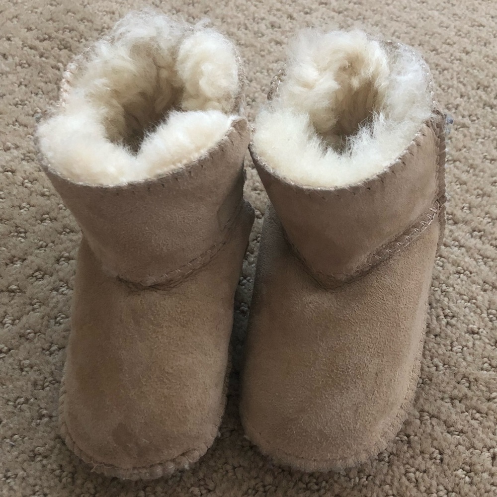 Lambskin  baby boots